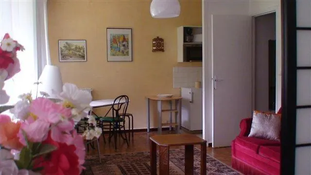 Monfleury Studios Cannes 0*,